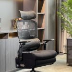 Ergonomic black mesh office chair