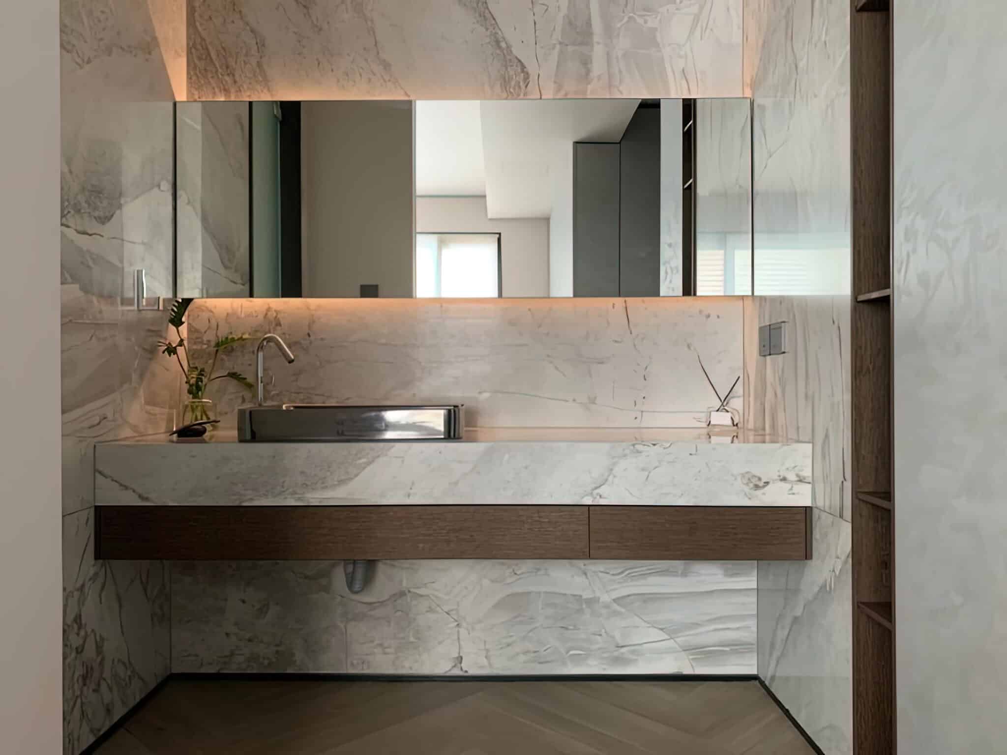 Ethereal Stone Floating Vanity Suite – Book-Matched Marble-Effect Cabinetry with Integrated Walnut Drawers & Smart-Mirror Integration