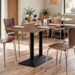 Common Table and Chair Set FOH-XM18-606 in a restaurant