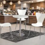 Common Table and Chair Set (Model FOH-XM22-616) in a restaurant