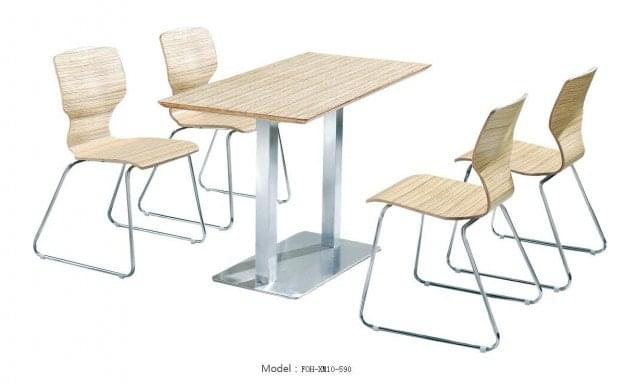 Common Table and Chair Set(FOH-XM10-590)